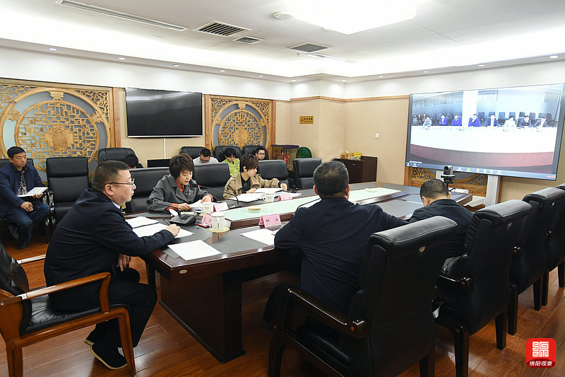 2021年3月11日，元方與理想汽車創(chuàng)始人沈亞楠視頻會談  張莉 攝.jpg